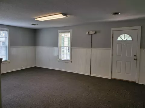 501 E Morris Ave, Benson, NC 27504 photo 6