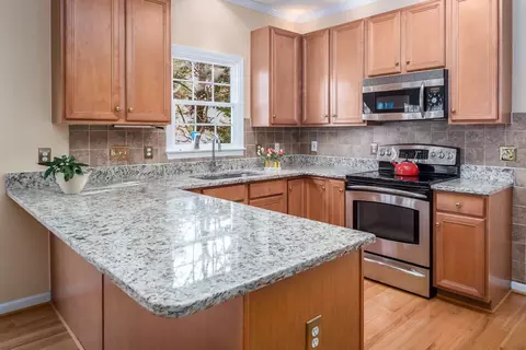 512 Scotney Cir, Durham, NC 27713 photo 5