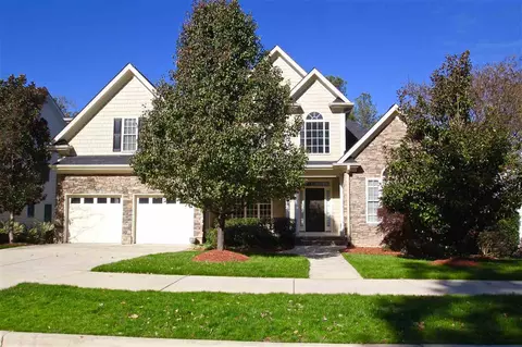 5602 Highcroft Dr, Cary, NC 27519 photo 1