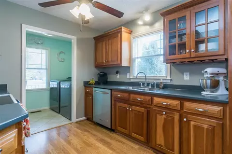 100 Dixie Ct, Clayton, NC 27520 photo 7