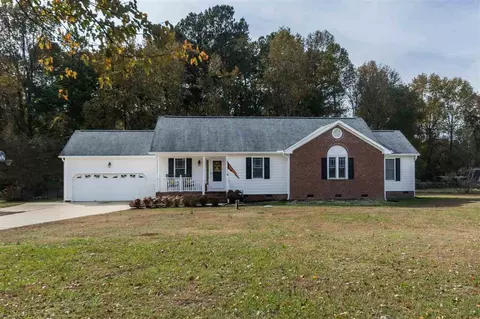 100 Dixie Ct, Clayton, NC 27520 photo 1