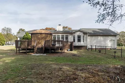 100 Dixie Ct, Clayton, NC 27520 photo 17