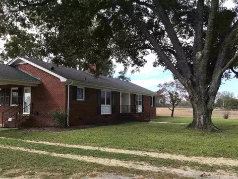 7103 Timothy Rd, Dunn, NC 28334 photo 6
