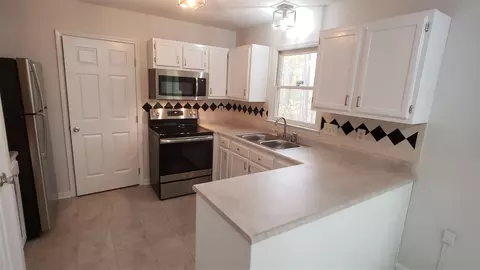 1003 Clifford Dr, Durham, NC 27704 photo 8