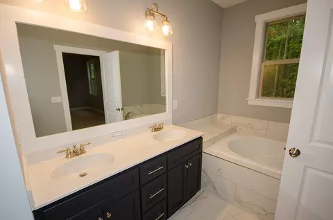 1334 Ellis Rd, Durham, NC 27703 photo 5