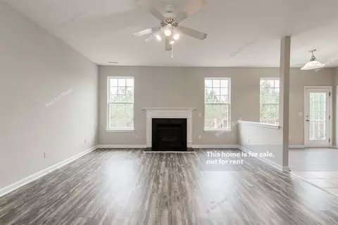 12 Autumn Leaf Ln, Durham, NC 27704 photo 3