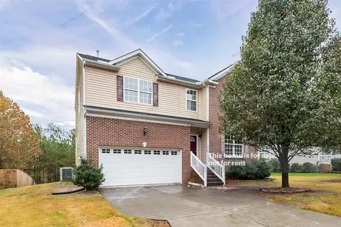 12 Autumn Leaf Ln, Durham, NC 27704 photo 1