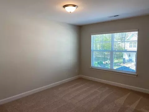 302 Lionel St, Durham, NC 27705 photo 6