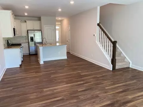 302 Lionel St, Durham, NC 27705 photo 5