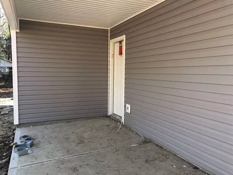 24 Cedar St, Smithfield, NC 27577 photo 2