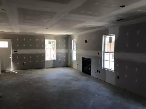 24 Cedar St, Smithfield, NC 27577 photo 5