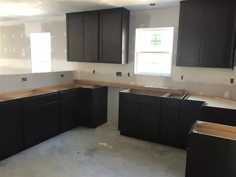 24 Cedar St, Smithfield, NC 27577 photo 3
