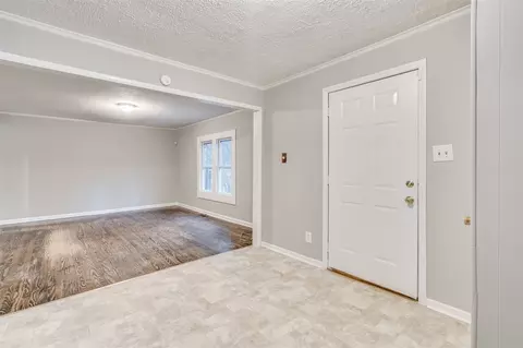 3028 Ruth St, Durham, NC 27704 photo 10
