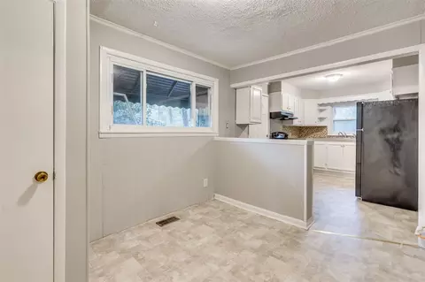 3028 Ruth St, Durham, NC 27704 photo 9