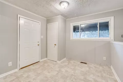 3028 Ruth St, Durham, NC 27704 photo 8