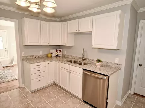 2802 Fairlawn Rd, Durham, NC 27705 photo 7