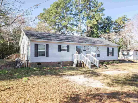 506 E Wake St, Dunn, NC 28334 photo 2