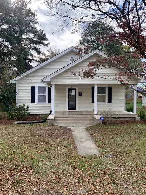 107 W E St, Erwin, NC 28339 photo 1
