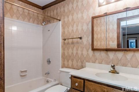 112 Bourke Pl, Cary, NC 27511 photo 18