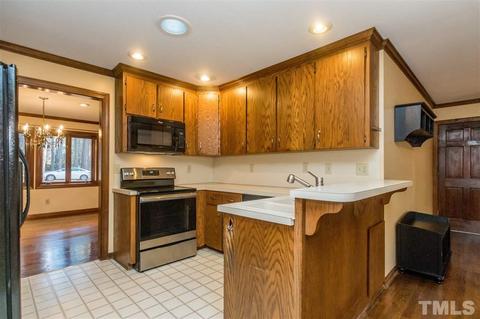 112 Bourke Pl, Cary, NC 27511 photo 8