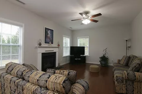 100 Twin Ct, Garner, NC 27529 photo 8