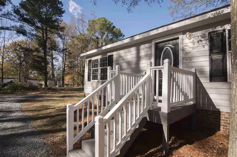 105 Birdie Dr, Garner, NC 27529 photo 3