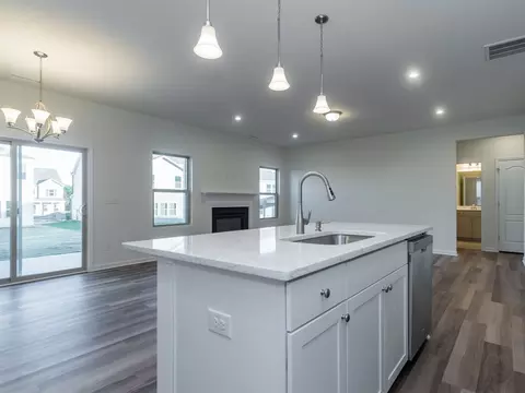 907 Lippincott Rd, Durham, NC 27703 photo 12