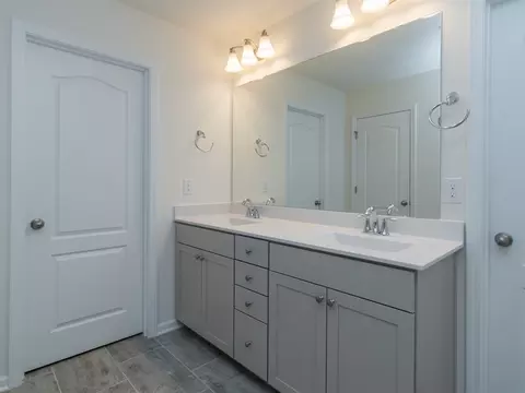 907 Lippincott Rd, Durham, NC 27703 photo 17