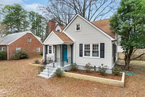 409 E Lavender Ave, Durham, NC 27704 photo 3