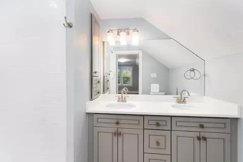 409 E Lavender Ave, Durham, NC 27704 photo 22
