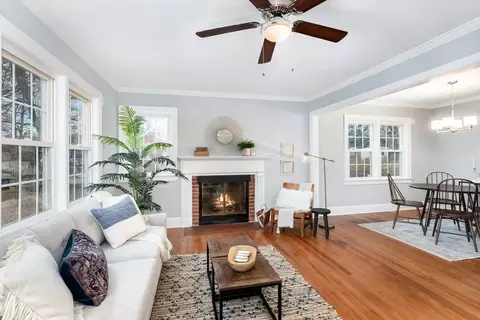 409 E Lavender Ave, Durham, NC 27704 photo 9