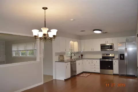 916 S Walnut Dr, Smithfield, NC 27577 photo 7