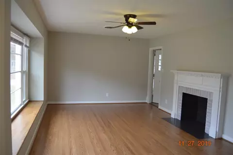 916 S Walnut Dr, Smithfield, NC 27577 photo 3