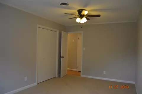 916 S Walnut Dr, Smithfield, NC 27577 photo 12