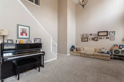 302 N Waters Edge Dr, Durham, NC 27703 photo 11