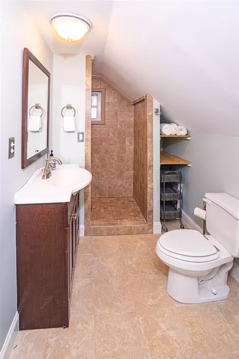 701 W Cornwallis Rd, Durham, NC 27707 photo 19
