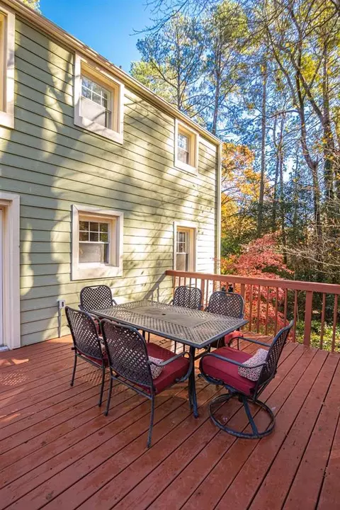 701 W Cornwallis Rd, Durham, NC 27707 photo 23