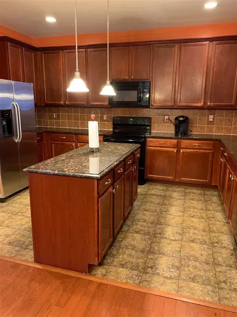 216 Lodestone Dr, Durham, NC 27703 photo 5