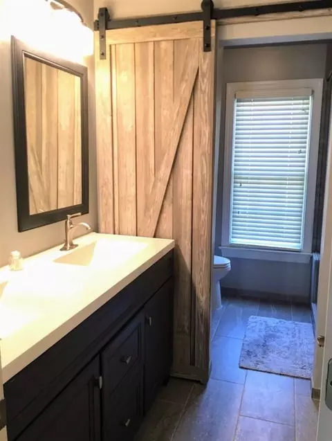 108 Barnes Spring Ct, Cary, NC 27513 photo 4