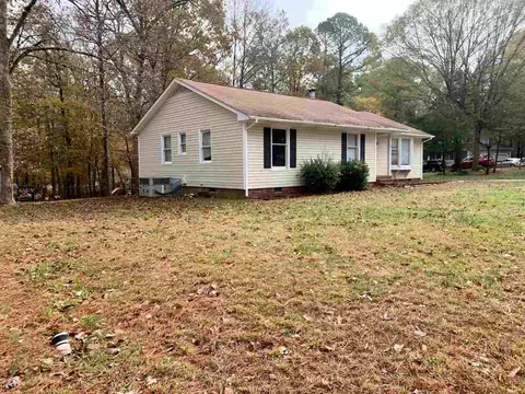 3 Chanter Ct, Durham, NC 27705 photo 2