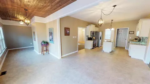 139 Peacemaker Ln, Smithfield, NC 27577 photo 12