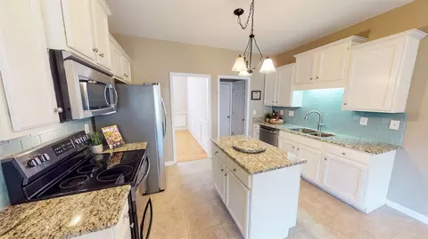 139 Peacemaker Ln, Smithfield, NC 27577 photo 9