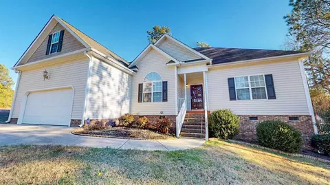 139 Peacemaker Ln, Smithfield, NC 27577 photo 1