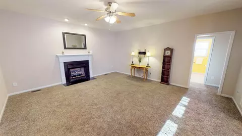 139 Peacemaker Ln, Smithfield, NC 27577 photo 6