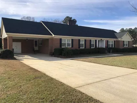 703 E St, Erwin, NC 28339 photo 2
