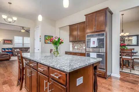 1031 Laredo Ln, Durham, NC 27703 photo 6
