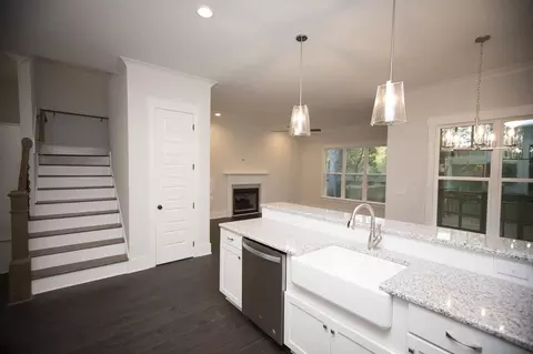 1225 E Pointe, Durham, NC 27712 photo 11