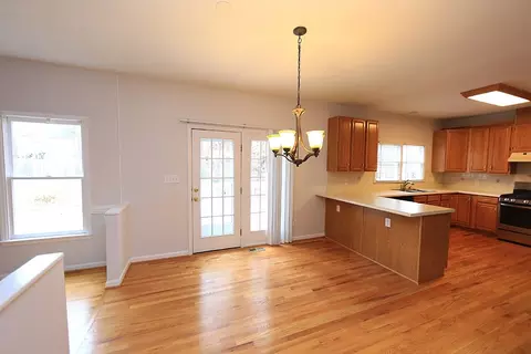 110 Covington Sq, Cary, NC 27513 photo 5