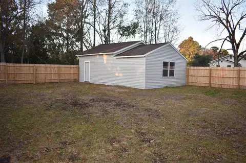 607 E Bay St, Dunn, NC 28334 photo 29