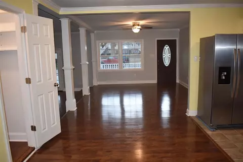 607 E Bay St, Dunn, NC 28334 photo 3